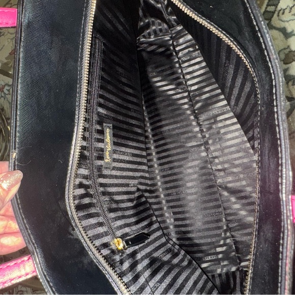 Victoria’s Secret Palm Tree Tote Bag And Sequin Cosmetic Bag Two Piece Set - Picture 16 of 16